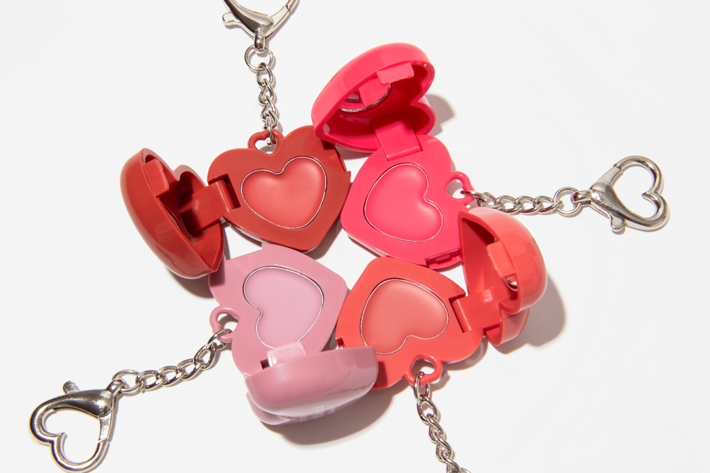LIP & CHEECK BALSAMO CORAZÓN CON CHARM CITY GIRL