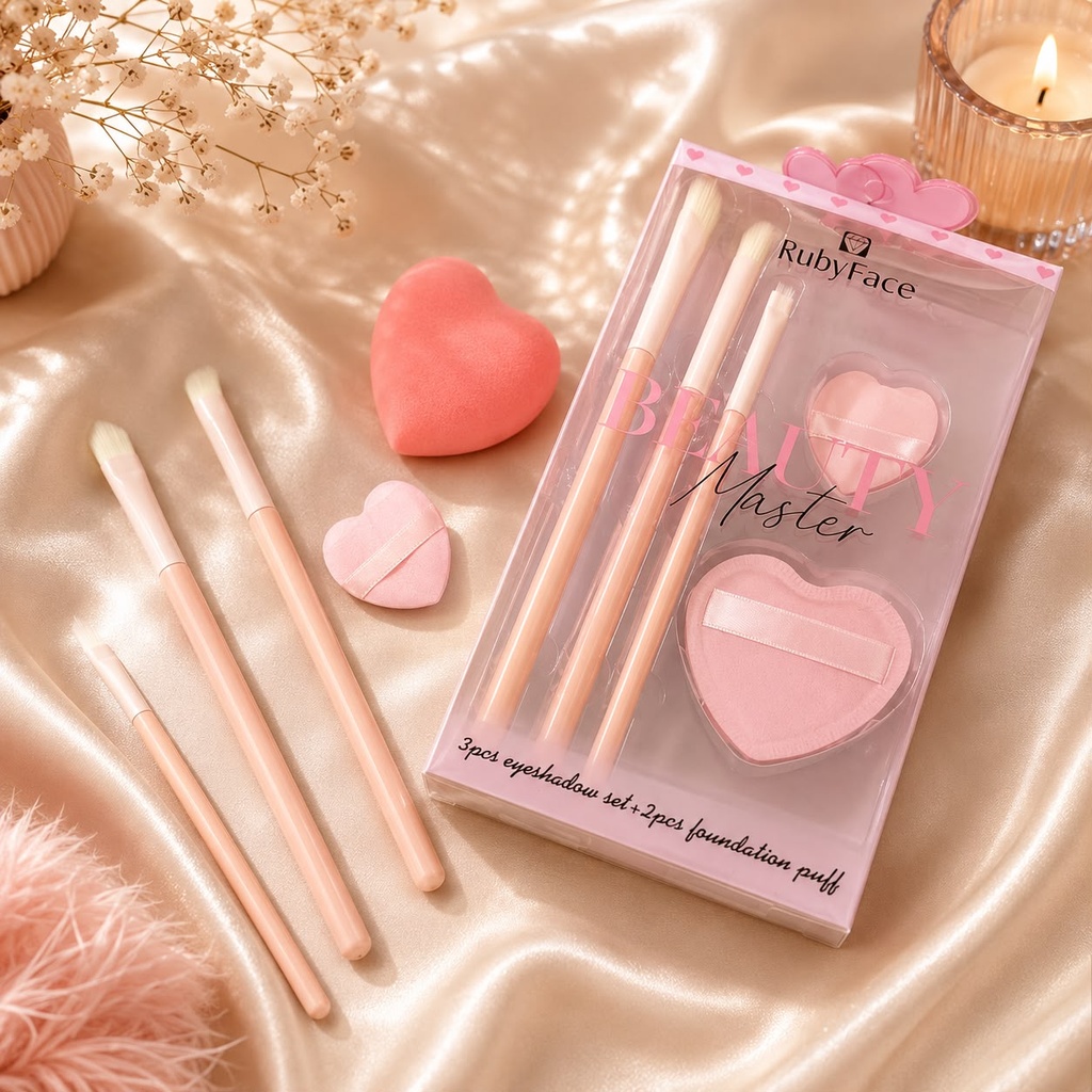 SET BROCHAS X3 CON 2 ESPONJITAS RUBY FACE X1U.